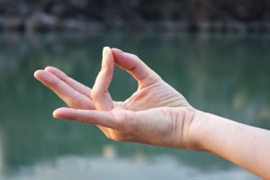 Prithvi-mudra.